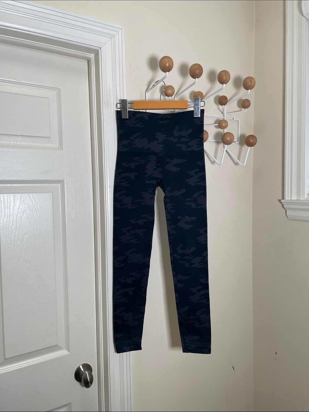 SPANX Athletic Leggings - Navy Camo - M